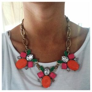 Triangle Multicolor Summer Statement Necklace Triangle Multicolor Summer Statement Necklace