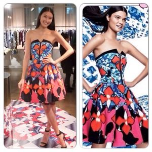 Peter Pilotto Jacquard In Red Iris Print Dress 8 Peter Pilotto Jacquard In Red Iris Print Dress 8