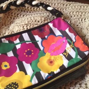 So Fun & Lip Prints! So Fun & Lip Prints!