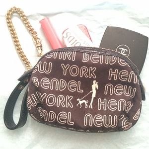 Henri Bendel Accessories - 🎉Host Pick! Henri Bendel Wristlet Henri Bendel Accessories - 🎉Host Pick! Henri Bendel Wristlet