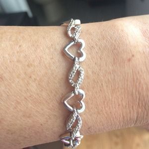 FINAL REDUCTION DIAMOND ❤️BRACELET FINAL REDUCTION DIAMOND ❤️BRACELET