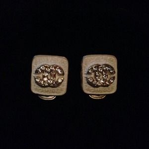 Authentic Chanel Rhinestone Clip Earrings Authentic Chanel Rhinestone Clip Earrings
