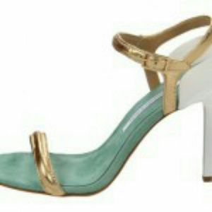DVF DIANE VON FURSTENBERG REHANI SANDALS 8.5 NUDE DVF DIANE VON FURSTENBERG REHANI SANDALS 8.5 NUDE