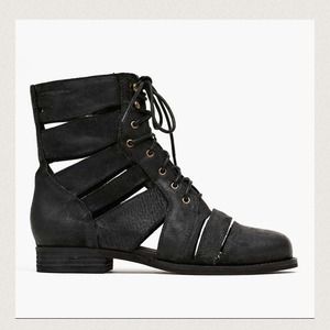 Jeffrey Campbell โฏโโโถโโฝโบโนโฎ Combat Boot Jeffrey Campbell โฏโโโถโโฝโบโนโฎ Combat Boot