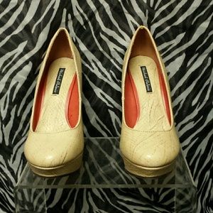 NWOT w/box Wedge NWOT w/box Wedge