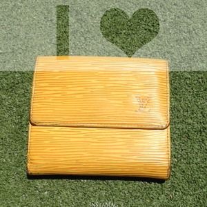  Authentic Louis Vuitton Epi Wallet Authentic Louis Vuitton Epi Wallet