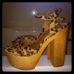 Steve Madden platforms. Steve Madden platforms.