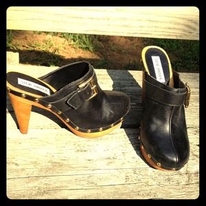 Steve Madden platform clogs Steve Madden platform clogs