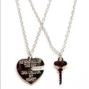 Lux key and heart necklace seen in people magazine Lux key and heart necklace seen in people magazine
