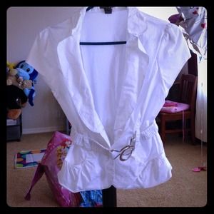 White short sleeve blazer White short sleeve blazer