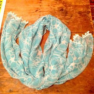 Blue And White mudpie Scarf Blue And White mudpie Scarf