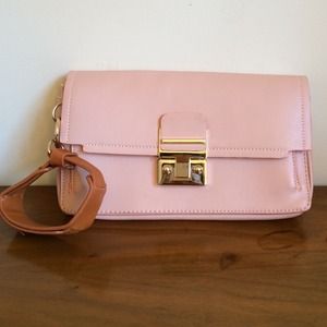 Savvy by JustFab. Savvy by JustFab.