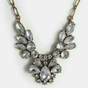 Jewelmint Jewelry - Jewel Mint Statement Necklace Jewelmint Jewelry - Jewel Mint Statement Necklace