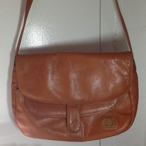 Vintage tan genuine leather Crossbody purse OBOοβ€ Vintage tan genuine leather Crossbody purse OBOοβ€