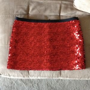 ❤️BETSEY JOHNSON RED MEDAL OF HONOR SKIRT ❤️BETSEY JOHNSON RED MEDAL OF HONOR SKIRT 