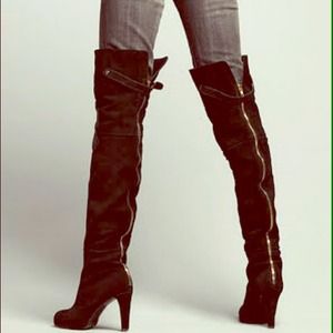 Kelsi Dagger over the knee suede boot Kelsi Dagger over the knee suede boot
