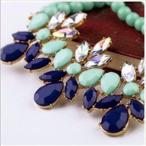 NEWNavy & Mint Statement Necklace NEWNavy & Mint Statement Necklace