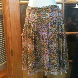 cynthia howie Dresses & Skirts - Cynthia Howie floral knee skirt size 10 silk cynthia howie Dresses & Skirts - Cynthia Howie floral knee skirt size 10 silk