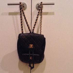 Authentic Chanel Backpack Classic Black Vintage Authentic Chanel Backpack Classic Black Vintage