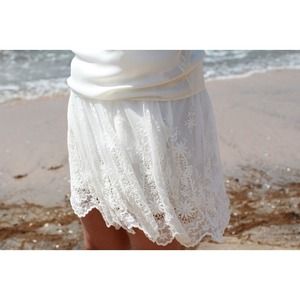 Zara Dresses & Skirts - ZARA White Skirt Zara Dresses & Skirts - ZARA White Skirt