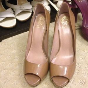 Caramel open toed heels. Caramel open toed heels.
