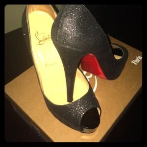 Authentic black Christian Louboutin pumps Authentic black Christian Louboutin pumps
