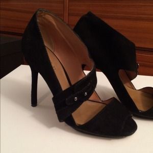L.A.M.B. "Debby" Pump L.A.M.B. "Debby" Pump