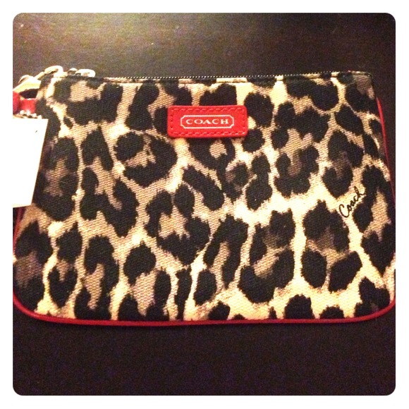 coach wristlets leopard
