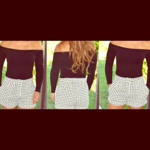 White and black squared shorts White and black squared shorts