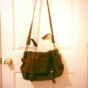 Vintage Retro Style Messenger Bag Vintage Retro Style Messenger Bag