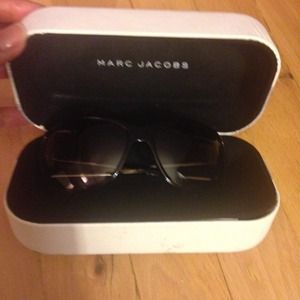 ️Authentic Marc Jacobs sunnies ️Authentic Marc Jacobs sunnies