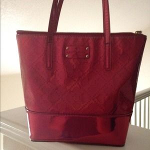 Kate Spade New York Pink Metallic Handbag Kate Spade New York Pink Metallic Handbag