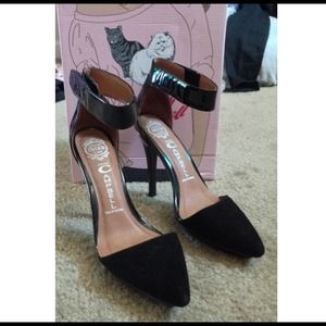 Jeffrey Campbell solitare black suede ankle heel Jeffrey Campbell solitare black suede ankle heel