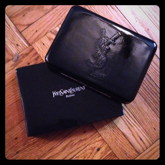 ys l - 100% off Yves Saint Laurent Handbags - Authentic! YSL black clutch ... ys l - 100% off Yves Saint Laurent Handbags - Authentic! YSL black clutch ...
