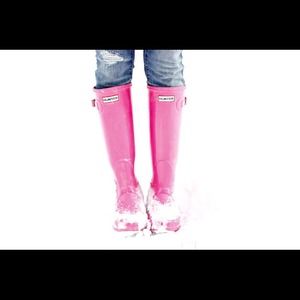 Desperately ISO these Hunter Boots!!! Desperately ISO these Hunter Boots!!!