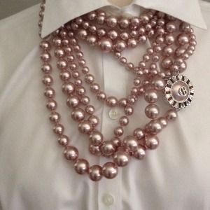 henri bendel Jewelry - Henri Bendel pearl necklaceHost pick🎀🎀 henri bendel Jewelry - Henri Bendel pearl necklaceHost pick🎀🎀