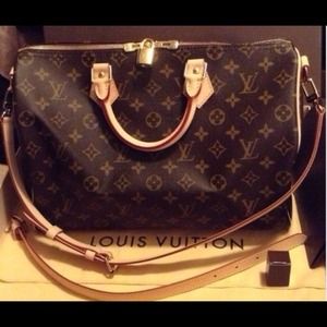 Authentic Louis Vuitton Speedy B 35 in monogram Authentic Louis Vuitton Speedy B 35 in monogram