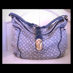 Louis Vuitton - Limited Edition. Louis Vuitton - Limited Edition.