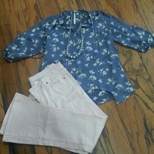 Lauren Conrad floral peasant blouse Lauren Conrad floral peasant blouse
