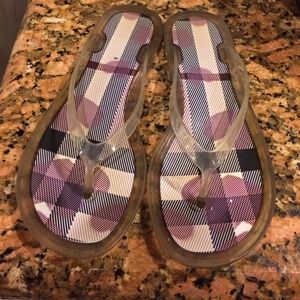 Authentic Burberry Jelly thong sz 6 Authentic Burberry Jelly thong sz 6