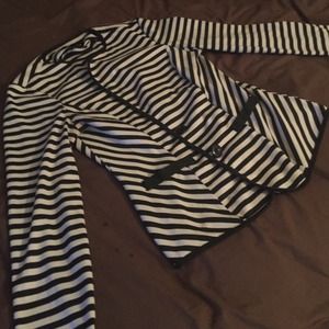 Black and white blazer Black and white blazer