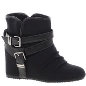 Aldo black booties Aldo black booties