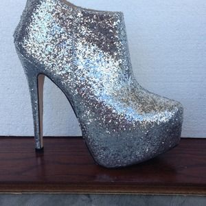 traffic Shoes - NWOT silver glitter booties traffic Shoes - NWOT silver glitter booties