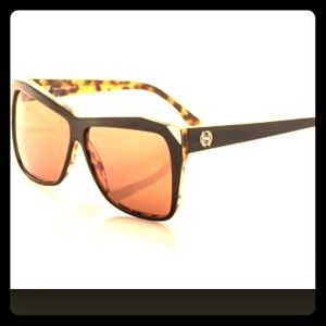 OPEN TO OFFERS!! House of Harlow Marie sunglasses. OPEN TO OFFERS!! House of Harlow Marie sunglasses.
