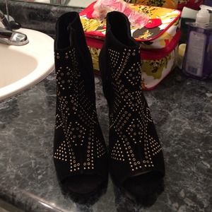 Vince Camuto heels Vince Camuto heels
