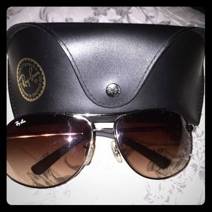 Ray-Ban Accessories - 100% authentic Ray-Ban aviators Ray-Ban Accessories - 100% authentic Ray-Ban aviators