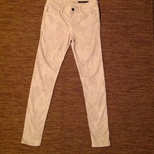 Black Orchid Denim - Off white patterned legging jean Black Orchid Denim - Off white patterned legging jean