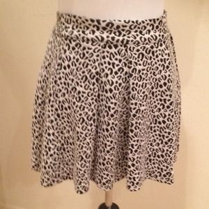 Textured, Pleated Leopard Print Skirt Textured, Pleated Leopard Print Skirt