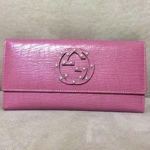 FINAL SALE! % Authentic Gucci GG crystal wallet FINAL SALE! % Authentic Gucci GG crystal wallet