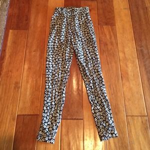 Brandy Melville Harem Pants Brandy Melville Harem Pants